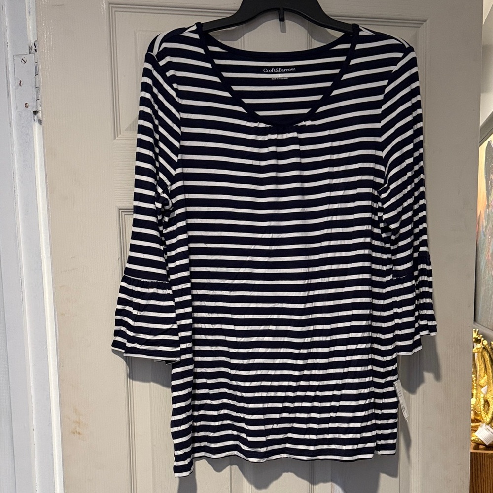 Croft & Barrow Navy and White Striped Long Sleeve Top